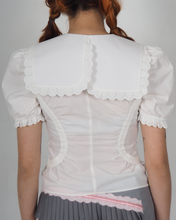 Load image into Gallery viewer, 天真 (Tian Zhen) Blouse
