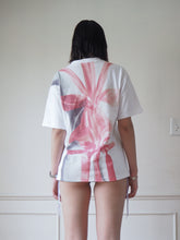 Load image into Gallery viewer, 丝带 (Si Dai) T-Shirt
